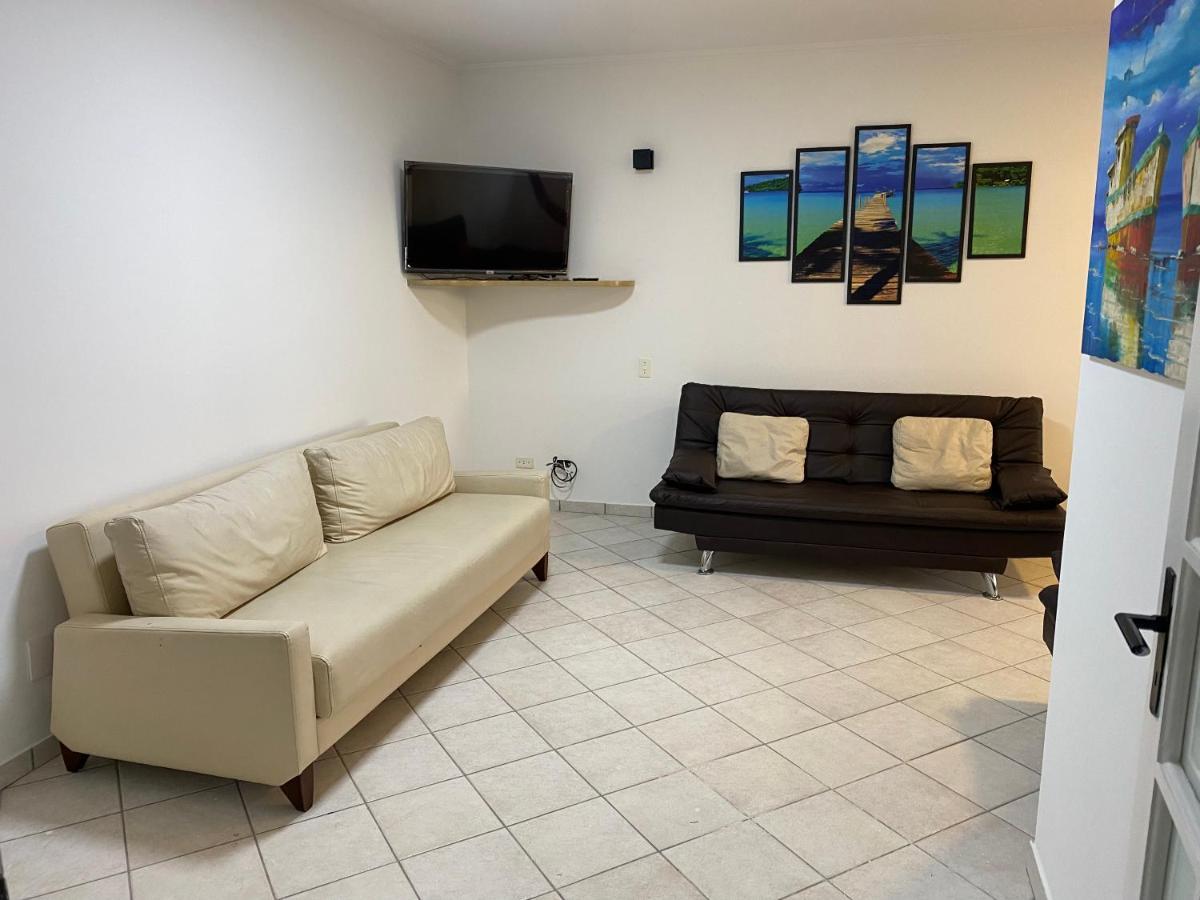 Cobertura Guarujá Apto com Jacuzzi e Churrasqueira Exterior foto